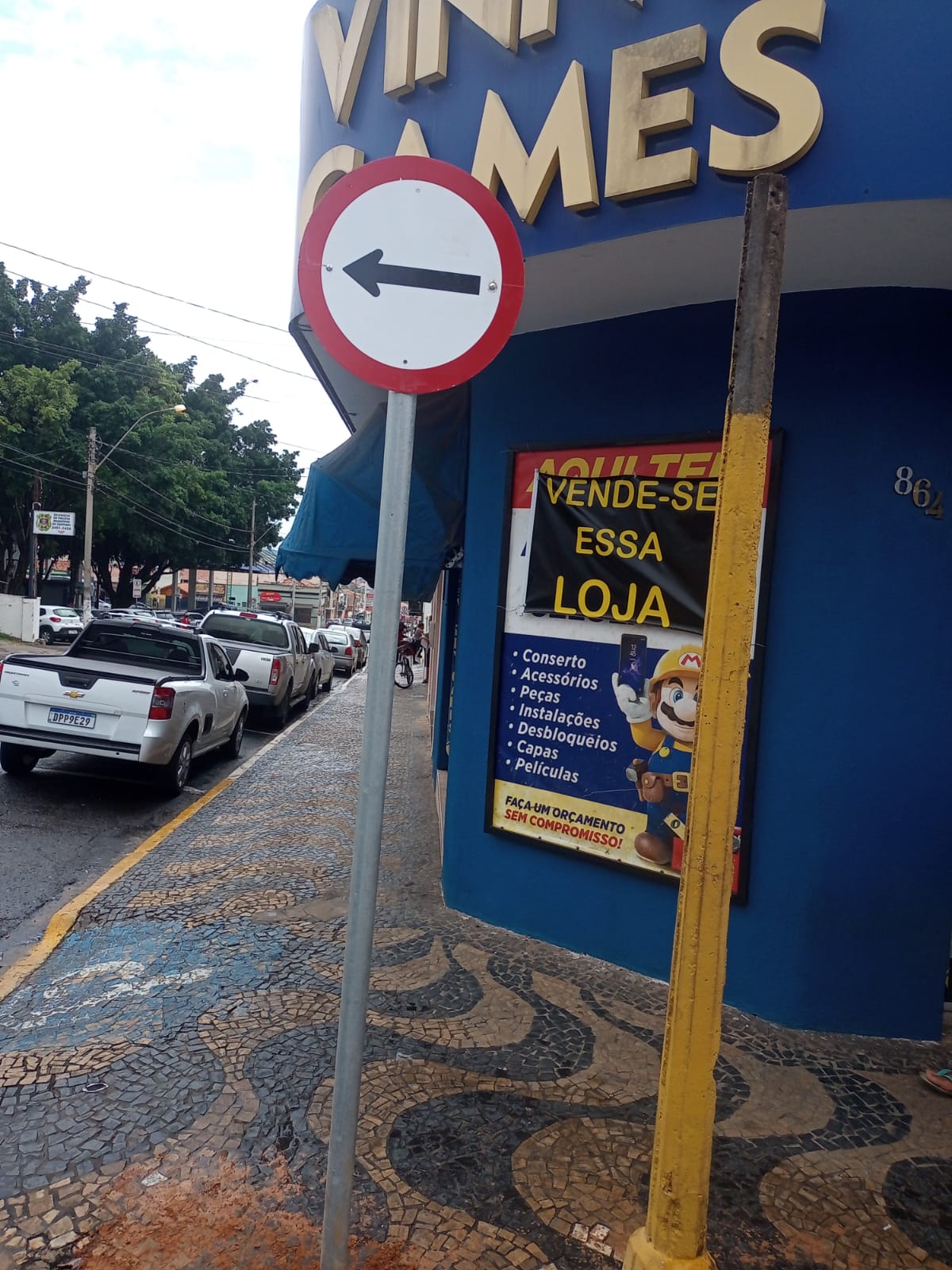 Secretaria de Mobilidade Urbana ultrapassa a marca de 300 placas de trânsito substituídas na cidade
