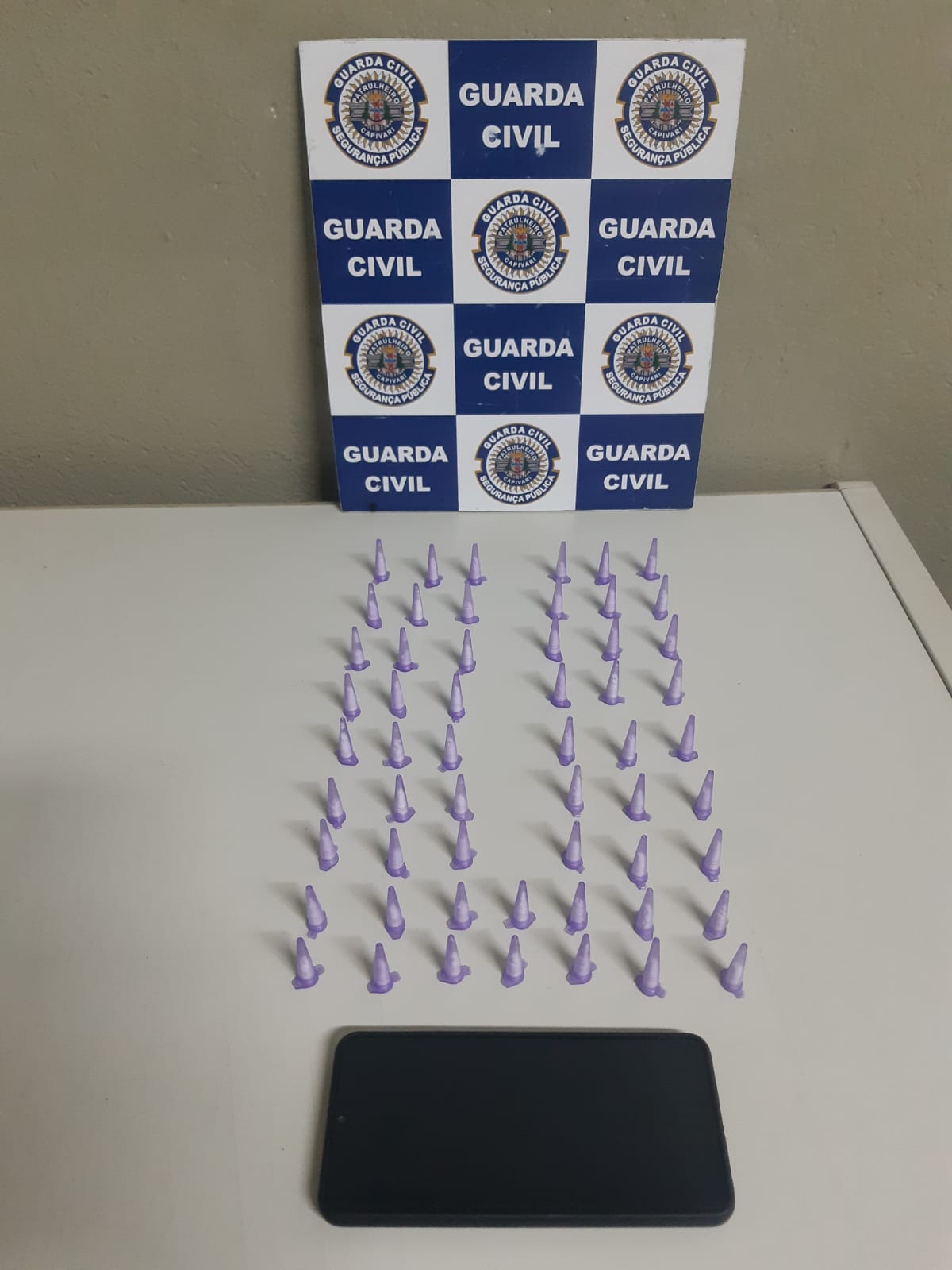 Homem é preso pela Guarda Civil de Capivari com 56 porções de cocaína na Vila Cardoso