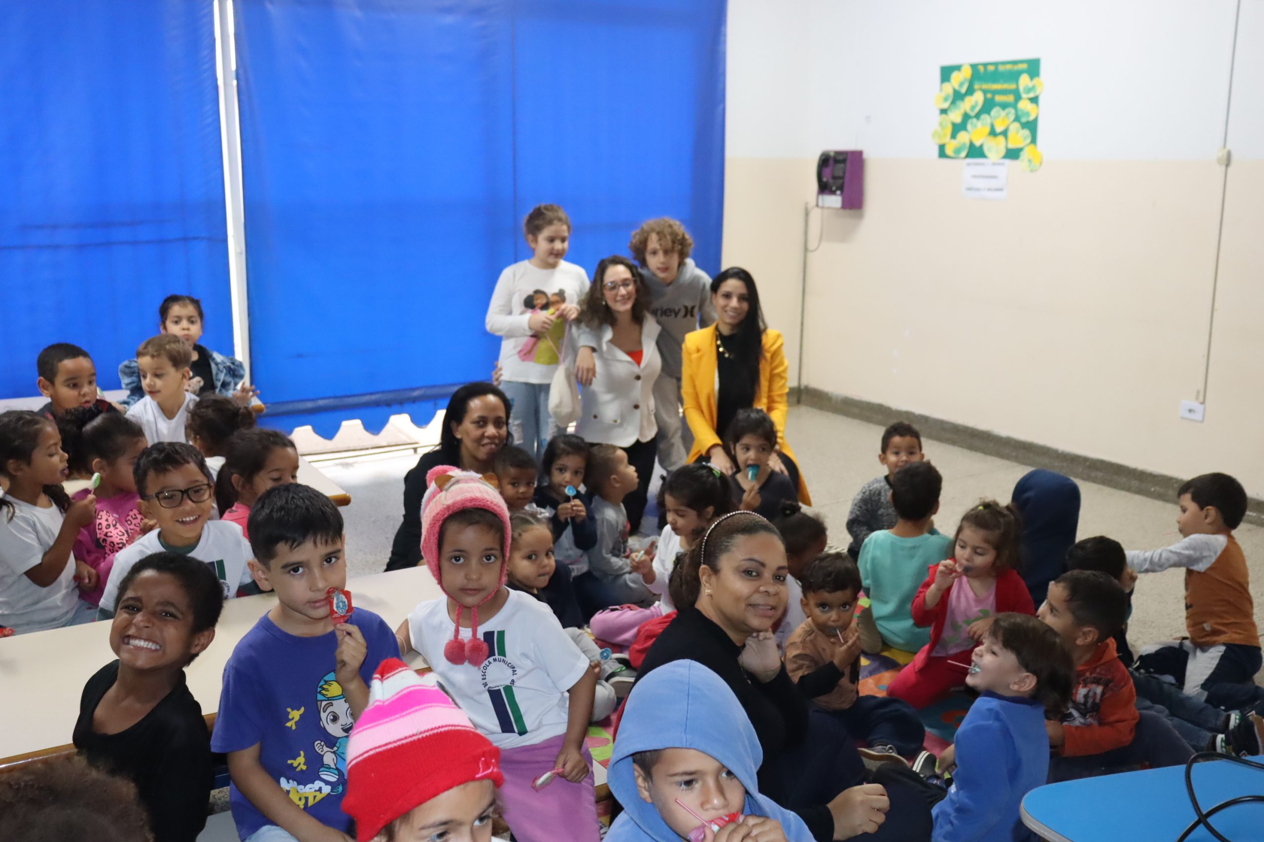 Escola Municipal de Ensino Infantil Ana Bortoluci Forner, do bairro São João, recebe o Projeto “Resgatando os Valores das Profissões”