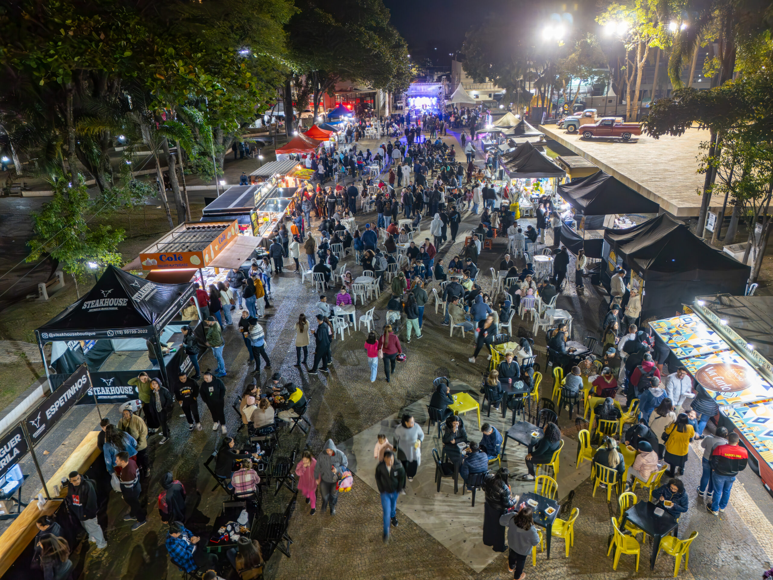 Feira Noturna comemora dois anos de existência em edição especial nesta quinta