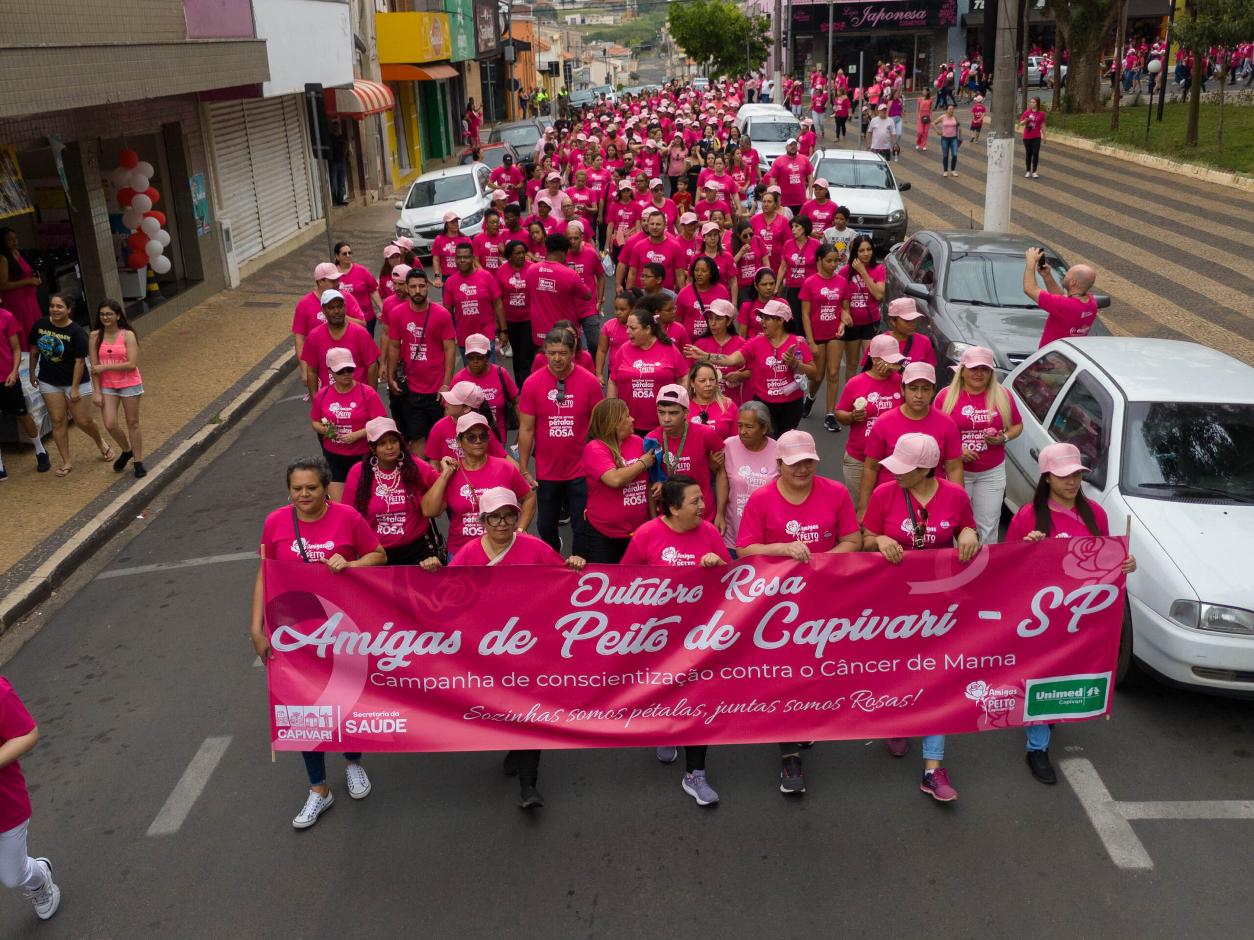 Caminhada do ‘Outubro Rosa’ acontece no dia 18 de outubro na região central da cidade