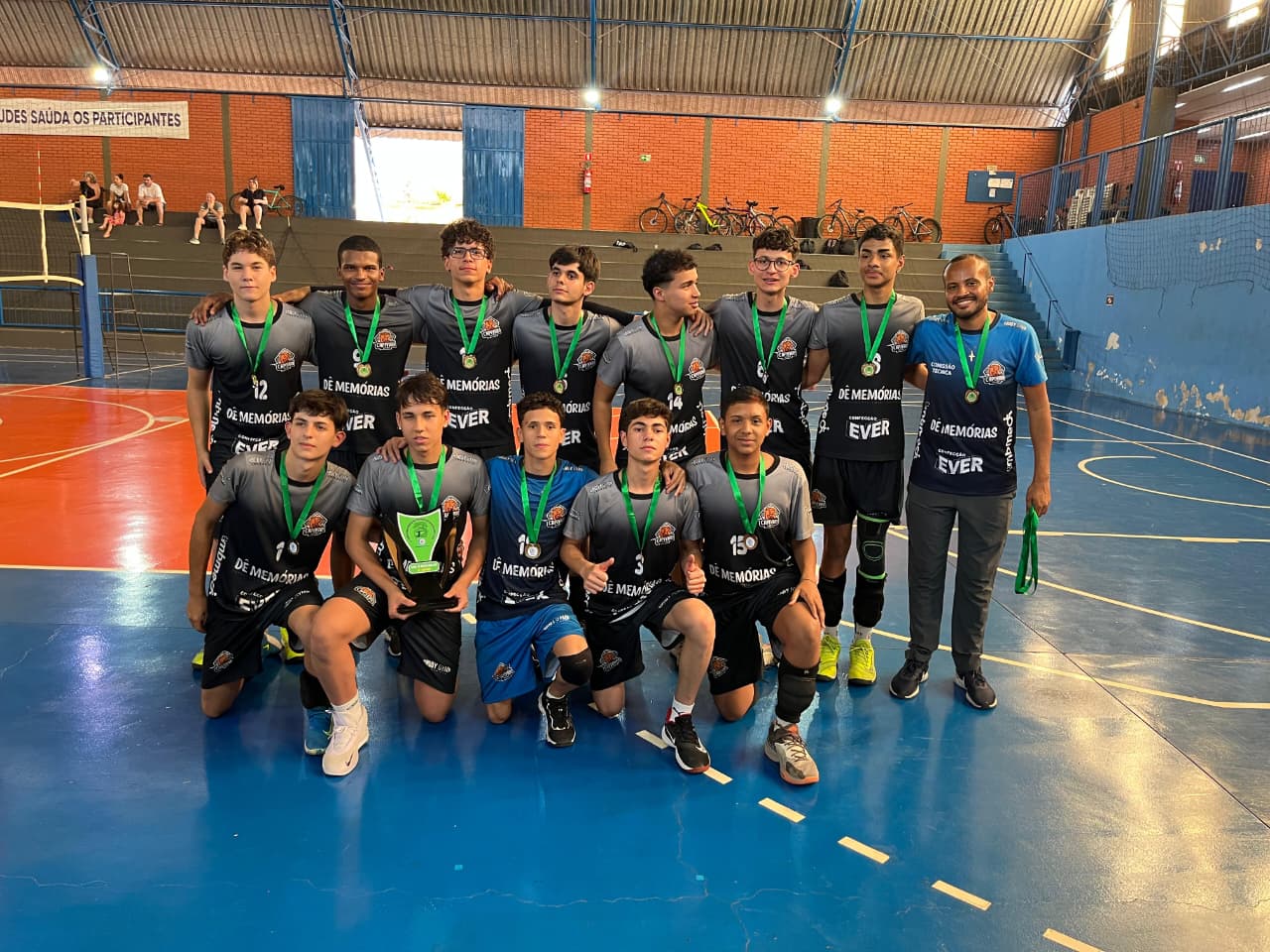 Equipe de Capivari fica com o terceiro lugar na 5ª edição do Campeonato de Voleibol Masculino Sub-17 de Santa Gertrudes
