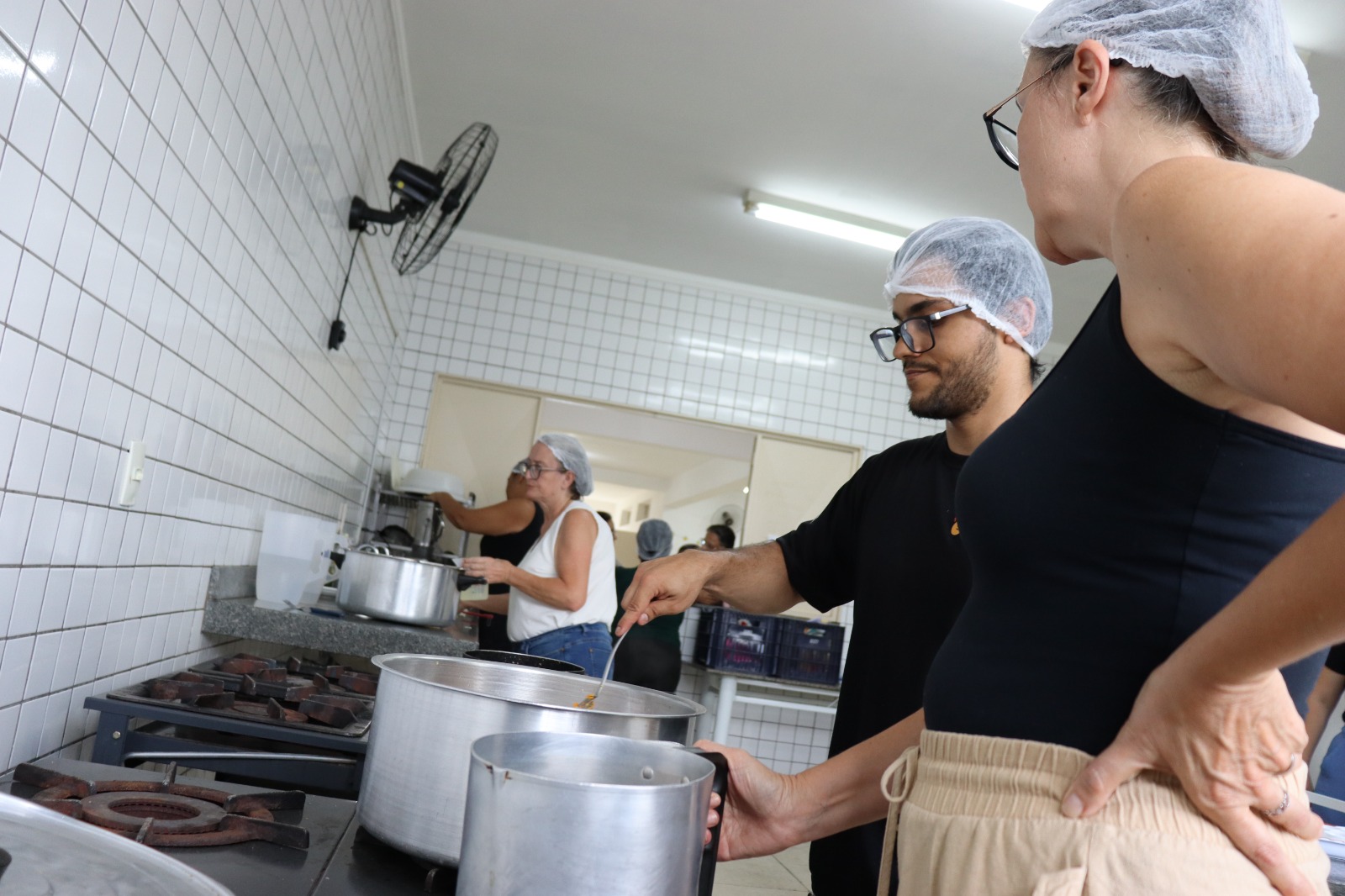 Merendeiras participam de formação especial da Rede Municipal de Educação