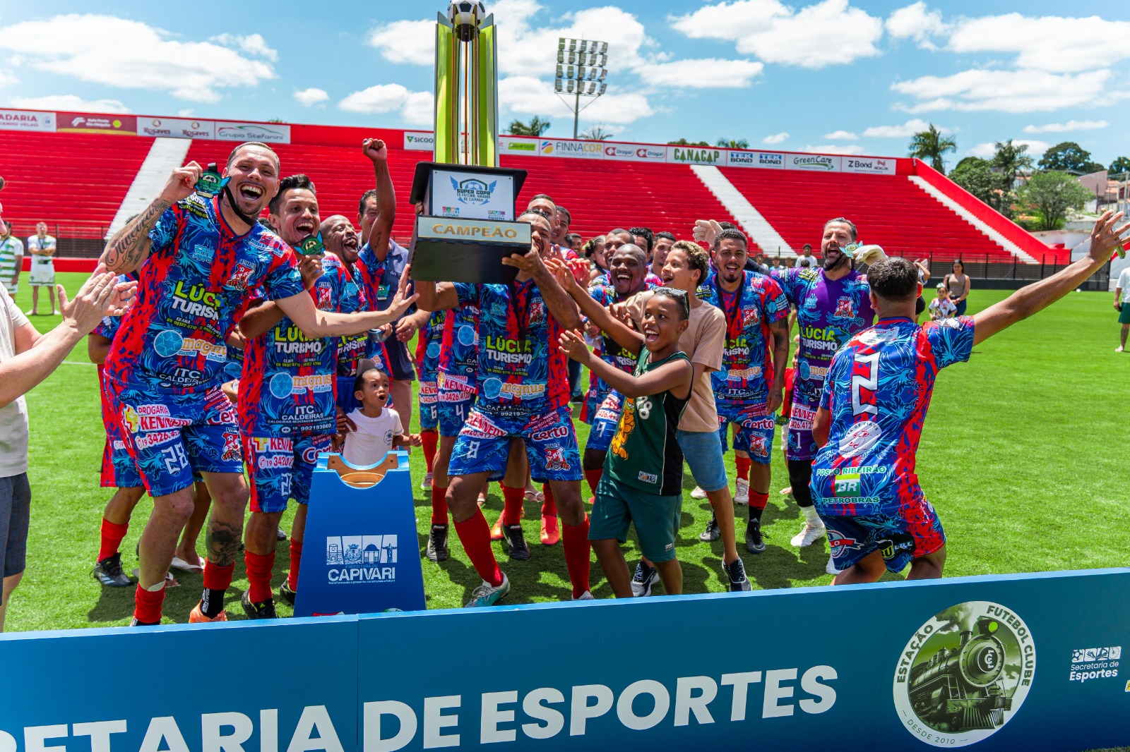 Ativa desbanca Estação e conquista Supercopa de Futebol Amador 2026