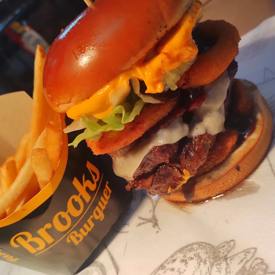 Brooks Burger — foto 2 de 8