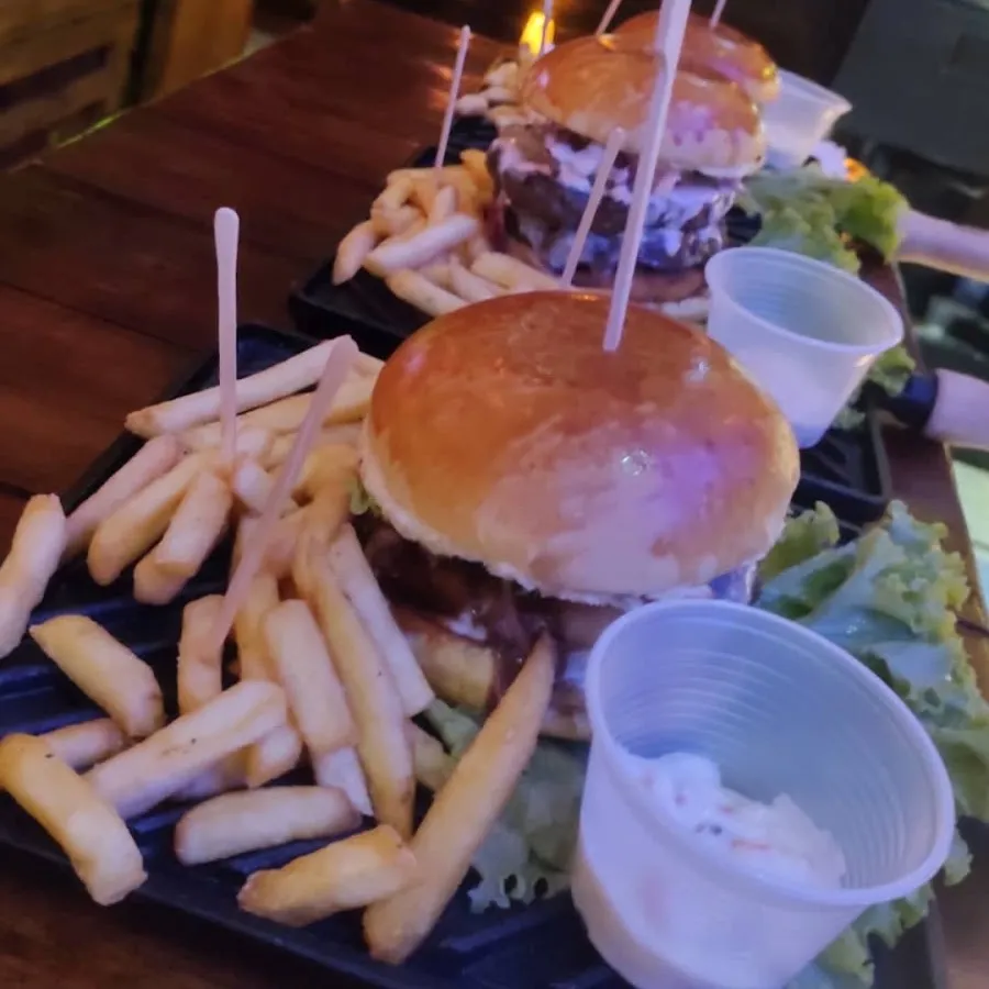 Brooks Burger — foto 6 de 8